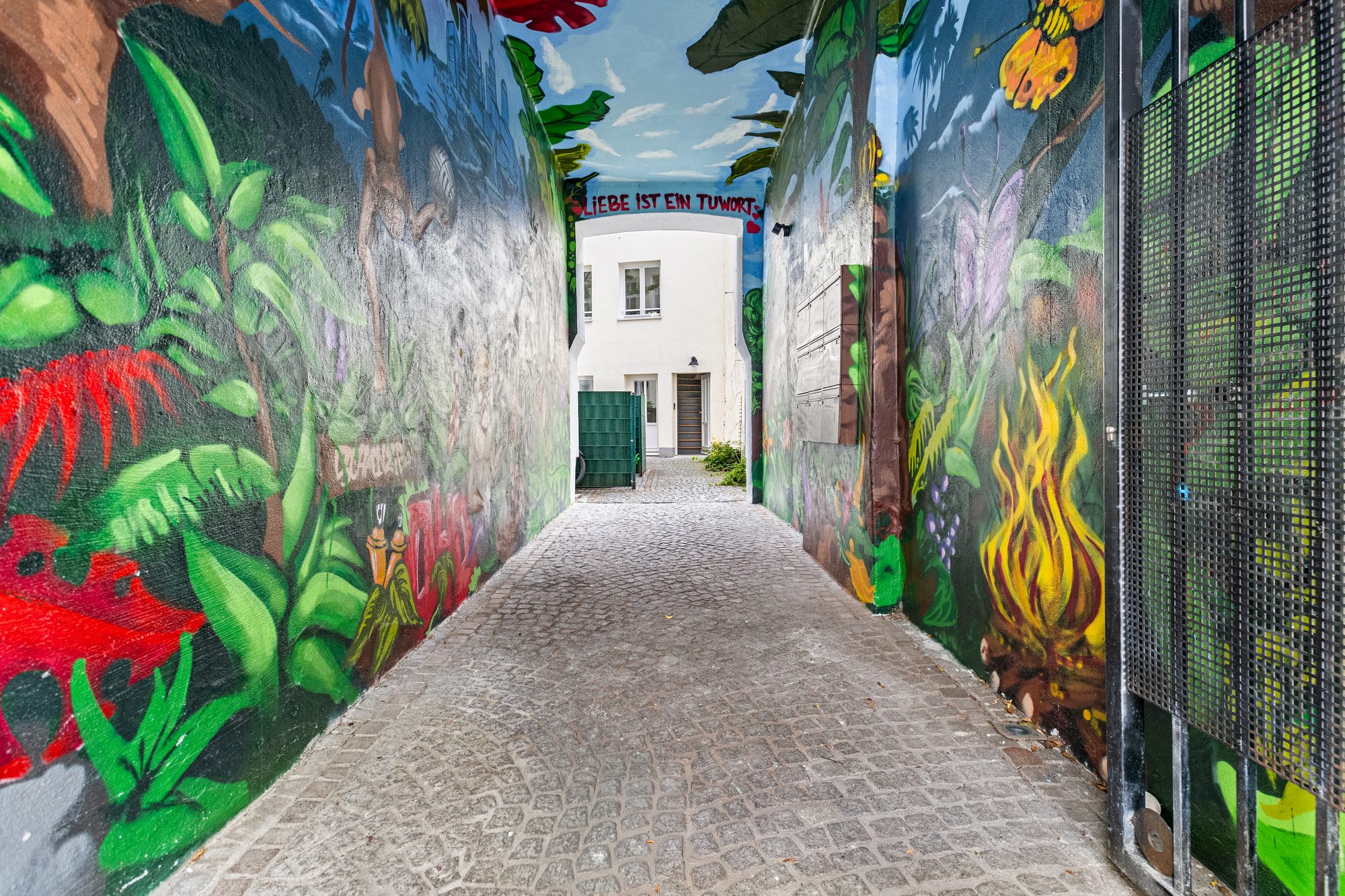 Durchgang zum Innenhof